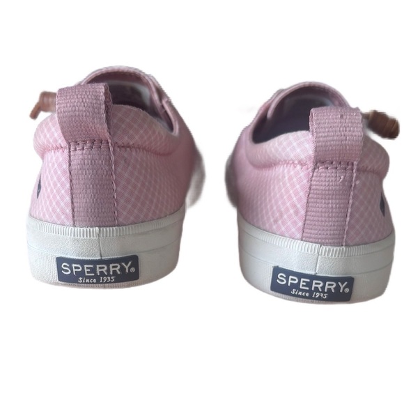 C- Sperry crest vibe Pink Plaid Sneakers size 9.5
Excellent condition - Picture 2 of 9
